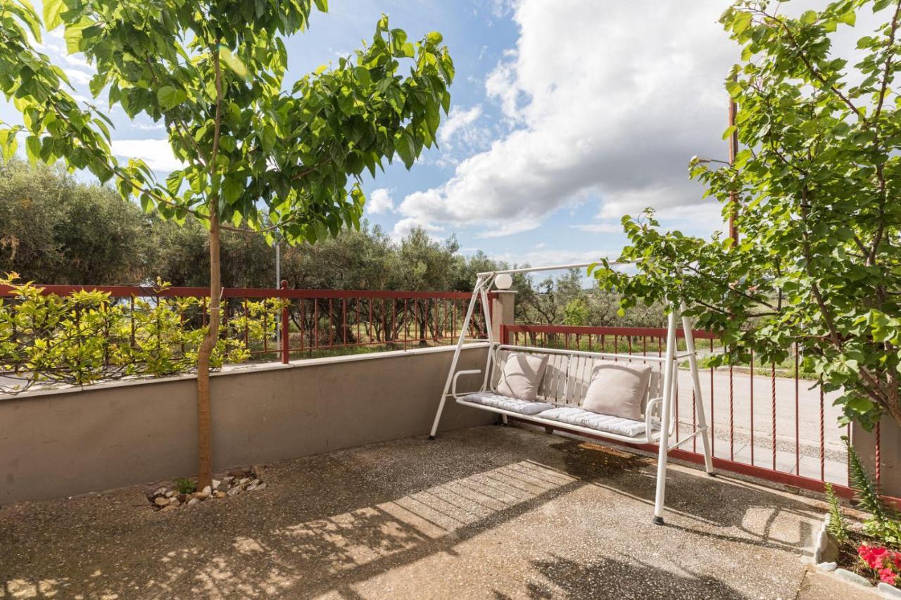 דירה New House In The Village *