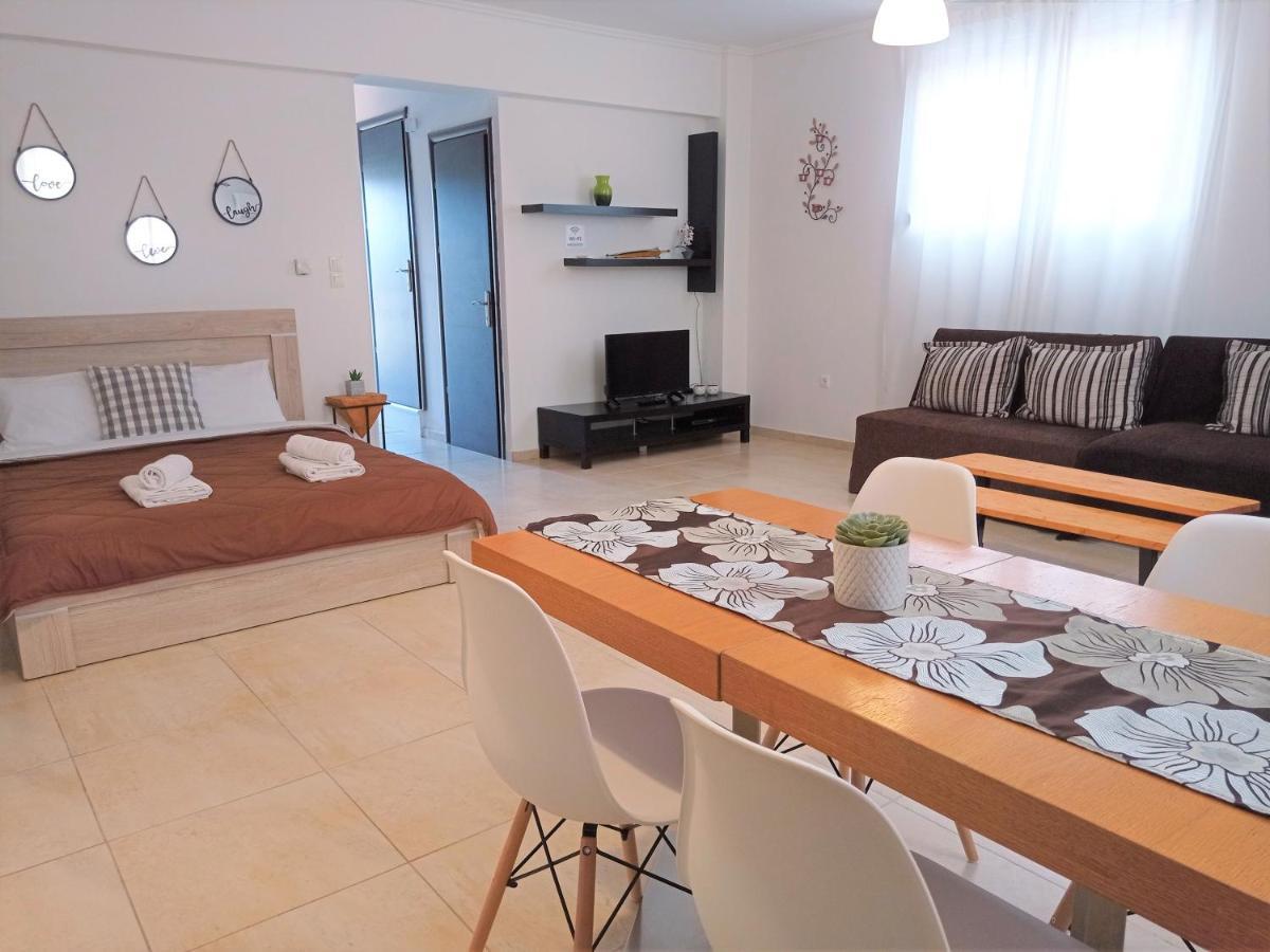 New House In The Village Apartment Krani